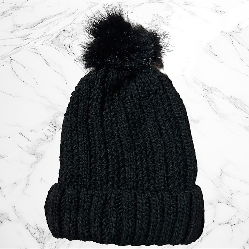 2 Women’s Knitted Pom Pom Beanie Hats - Picture 2 of 5